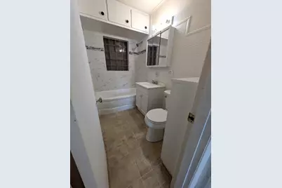 1114 Ash Street, Lake in the Hills, IL 60156 - Photo 6