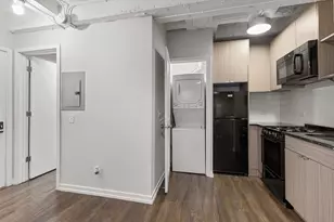 5718 N Winthrop Ave, Chicago, IL 60660 - Photo 4