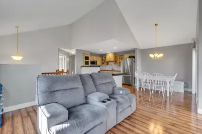 536 Richard Brown Boulevard, Volo, IL 60073 - Photo 4