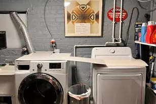 4526 N Menard Ave, Chicago, IL 60630 - Photo 8