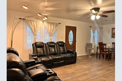 218 Montrose Drive, Romeoville, IL 60446 - Photo 4