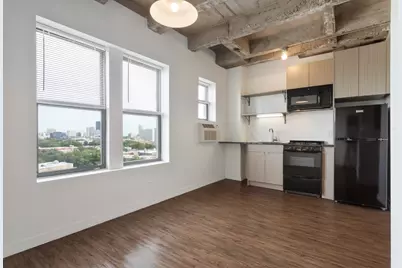 1325 W Wilson Avenue #206, Chicago, IL 60640 - Photo 2