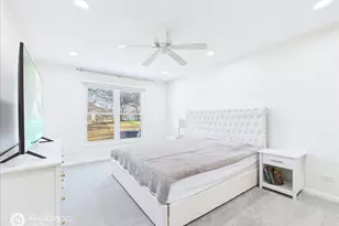 77 Willow Pkwy, Buffalo Grove, IL 60089 - Photo 12