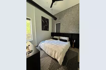 77 W Chestnut Street #3B, Chicago, IL 60610 - Photo 6