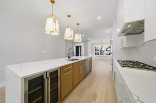 [Address not provided], Chicago, IL 60625 - Photo 4