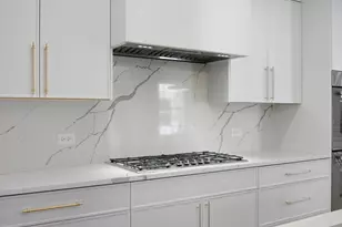 [Address not provided], Chicago, IL 60625 - Photo 6