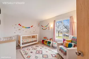 1327 E Fox Chase Dr, Round Lake Beach, IL 60073 - Photo 20