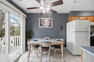 1332 Alpine Ct, Wheeling, IL 60090 - Photo 6