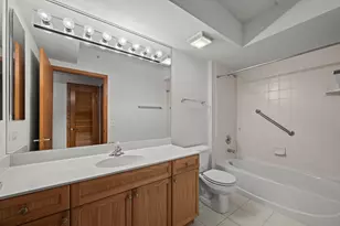 395 Graceland Ave, Des Plaines, IL 60016 - Photo 14