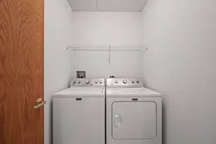 395 Graceland Ave, Des Plaines, IL 60016 - Photo 16