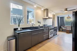 630 Wisconsin Ave, Oak Park, IL 60304 - Photo 18