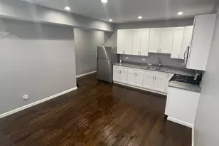 2731 S Whipple St, Chicago, IL 60623 - Photo 8