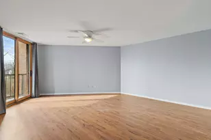 111 Acacia Dr, Indian Head Park, IL 60525 - Photo 10