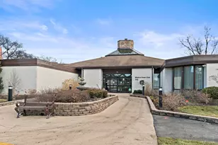 111 Acacia Dr, Indian Head Park, IL 60525 - Photo 24