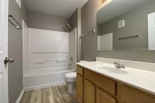 136 Bertram Dr, Yorkville, IL 60560 - Photo 12