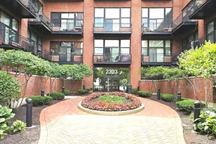 2323 W Pershing Rd, Chicago, IL 60609 - Photo 2