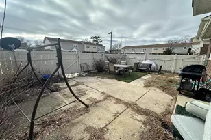 456 Duck Ln, Wood Dale, IL 60191 - Photo 14