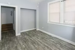 3257 W Wrightwood Ave, Chicago, IL 60647 - Photo 6