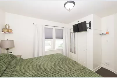 1410 N 14th Avenue, Melrose Park, IL 60160 - Photo 12