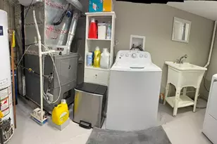 8001 N Elmore St, Niles, IL 60714 - Photo 34