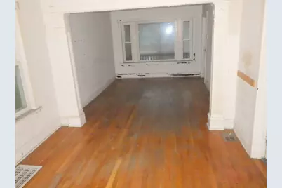 524 E 90th Street, Chicago, IL 60619 - Photo 4