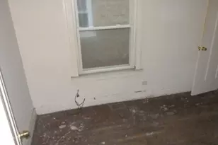 524 E 90th St, Chicago, IL 60619 - Photo 8