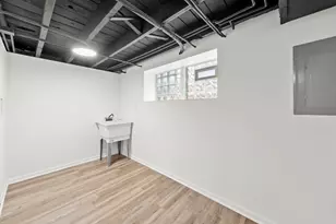 140 W 110th St, Chicago, IL 60628 - Photo 36