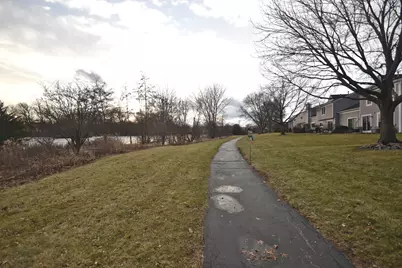 1625 College Green Drive, Elgin, IL 60123 - Photo 22