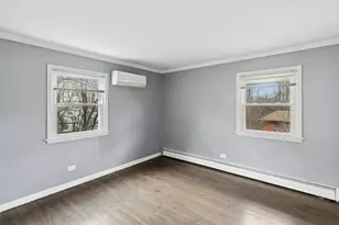 902 E Main St, Barrington, IL 60010 - Photo 10