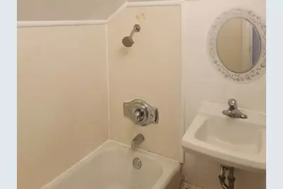 345 Augusta Avenue, Dekalb, IL 60115 - Photo 12