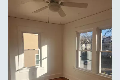 345 Augusta Avenue, Dekalb, IL 60115 - Photo 8