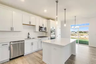 740 Alberta Ave, Oswego, IL 60543 - Photo 18