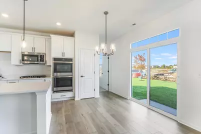 740 Alberta Avenue, Oswego, IL 60543 - Photo 12