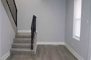 210 W 16th Pl, Chicago Heights, IL 60411 - Photo 12