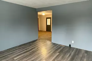 411 Jefferson St, Henry, IL 61537 - Photo 4