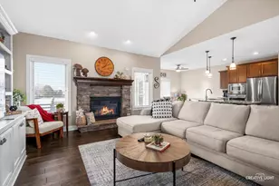 509 Marty Ln, Oswego, IL 60543 - Photo 8