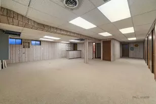 3926 Raintree Ln, Northbrook, IL 60062 - Photo 34