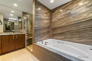 3926 Raintree Ln, Northbrook, IL 60062 - Photo 26