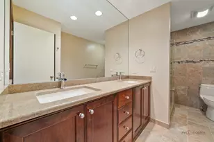 3926 Raintree Ln, Northbrook, IL 60062 - Photo 32