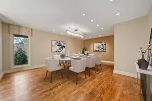 3926 Raintree Ln, Northbrook, IL 60062 - Photo 16