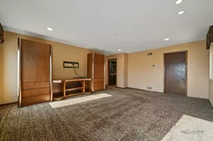 3926 Raintree Ln, Northbrook, IL 60062 - Photo 24