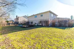 3926 Raintree Ln, Northbrook, IL 60062 - Photo 40