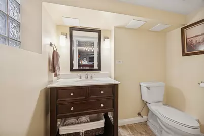 215 Rockford Avenue, Forest Park, IL 60130 - Photo 22