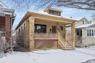 215 Rockford Ave, Forest Park, IL 60130 - Photo 2