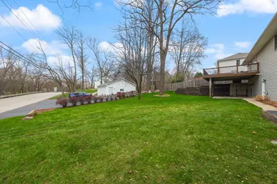 727 Old Hunt Road, Fox River Grove, IL 60021 - Photo 22