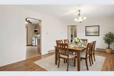 4807 Paulsen Street, McHenry, IL 60051 - Photo 6