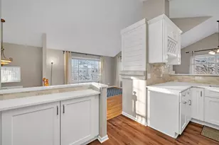 2357 Twilight Dr, Aurora, IL 60503 - Photo 14