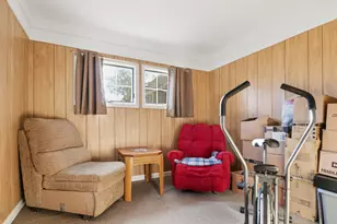 3013 Emily Ln, McHenry, IL 60051 - Photo 10