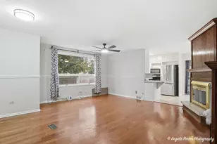 33639 N Greentree Rd, Grayslake, IL 60030 - Photo 4