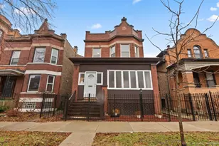 1833 S Troy St, Chicago, IL 60623 - Photo 1